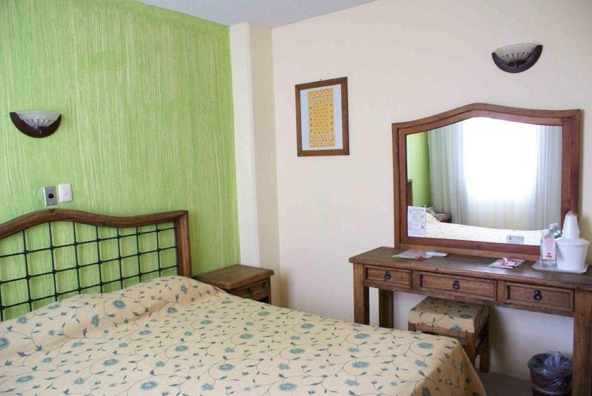 Hotel Plaza Independencia Villahermosa Szoba fotó